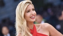 'Nữ thần Nhà Trắng' Ivanka Trump: Đệ nhất tiểu thư biết 3 thứ tiếng, tốt nghiệp ĐH hạng ưu và list thành tích nghe thôi đã choáng