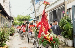 Chồng Việt kiều ngồi xích lô tới hỏi cưới Liêu Hà Trinh