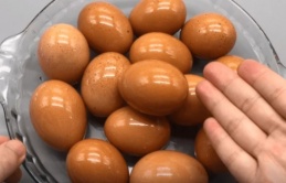 Mua trứng về bỏ ngay vào tủ lạnh là dại: Làm theo cách người Nhật để cả năm không hỏng, không lo tốn điện