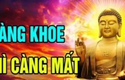 Khoe thứ này với bạn bè chẳng khác đem tài lộc đổ xuống sông, mất bạn mất tiền