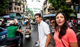 Khách Tây kể 7 điều mà họ thấy khó chịu ở người Việt